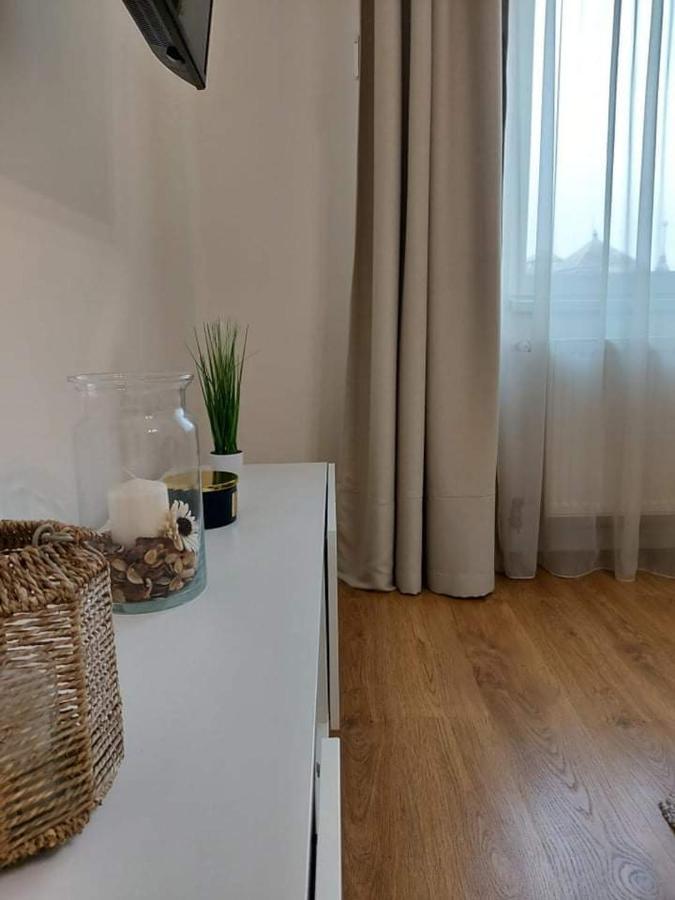 Alfoeldi Palace Apartman Ντέμπρετσεν Εξωτερικό φωτογραφία