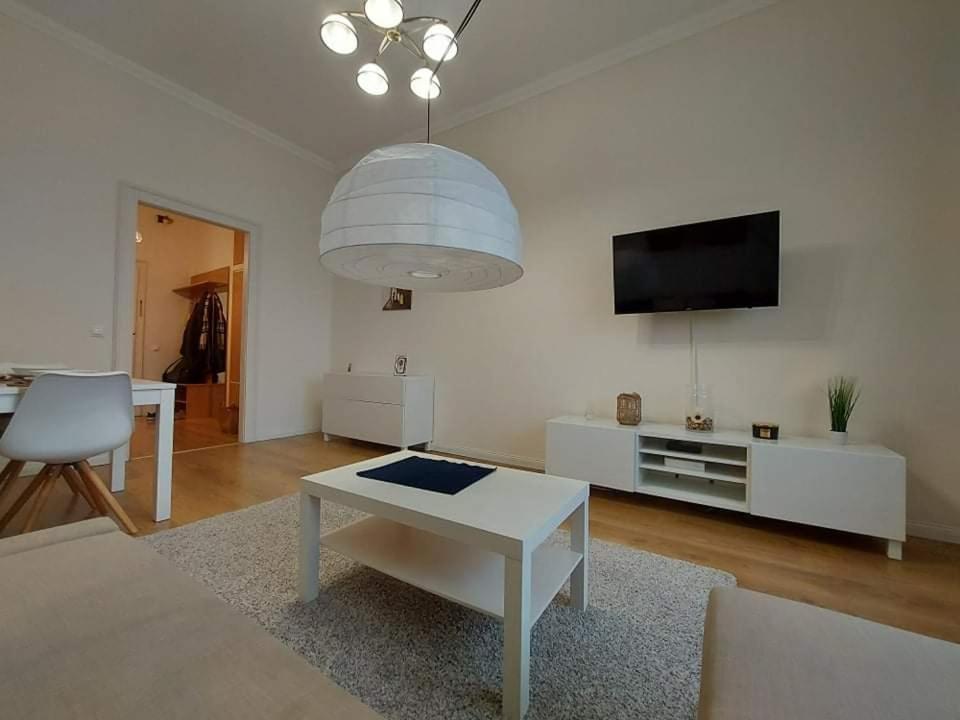 Alfoeldi Palace Apartman Ντέμπρετσεν Εξωτερικό φωτογραφία